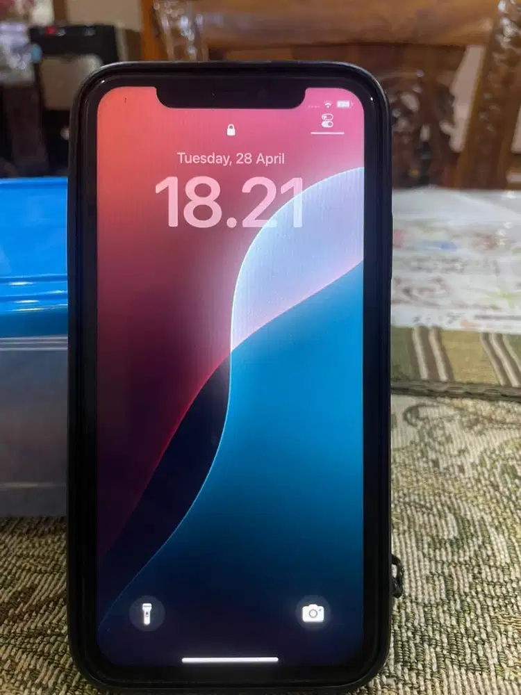 Iphone XR second. Casing Iphone 13