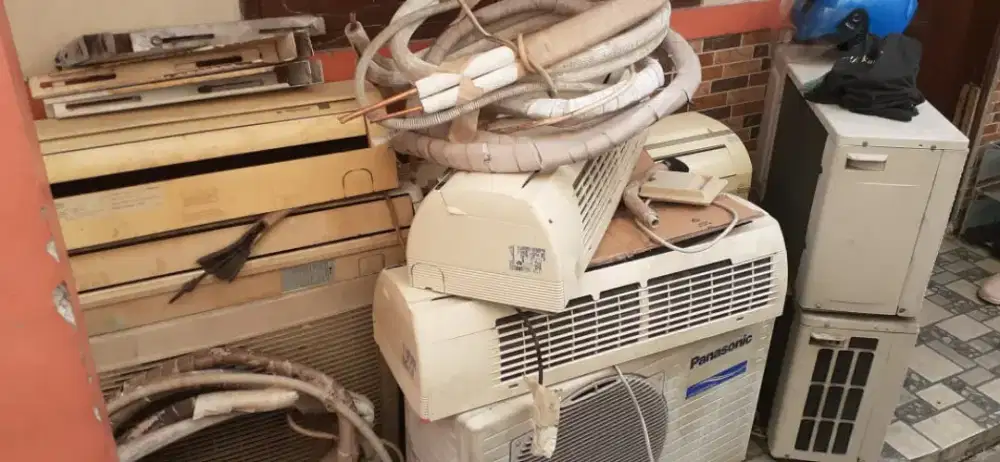 Terima ac bekas rusak mati