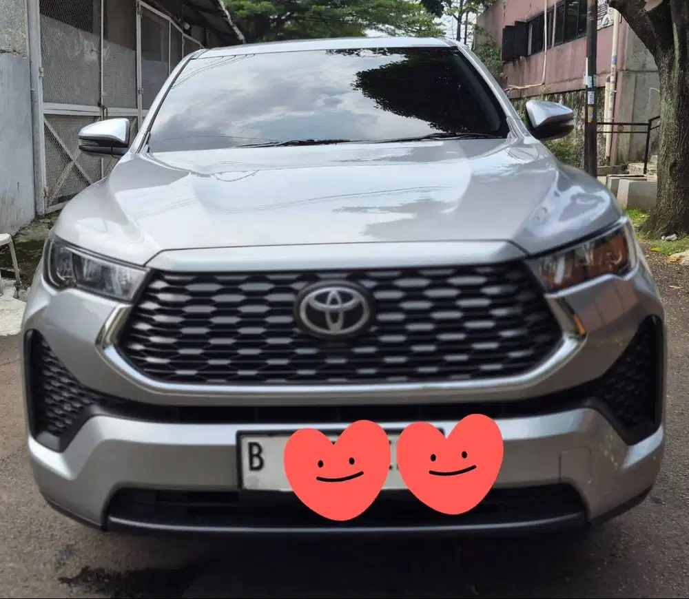 Dijual Toyota Zenix G CVT Bensin-A/T Tahun 2023