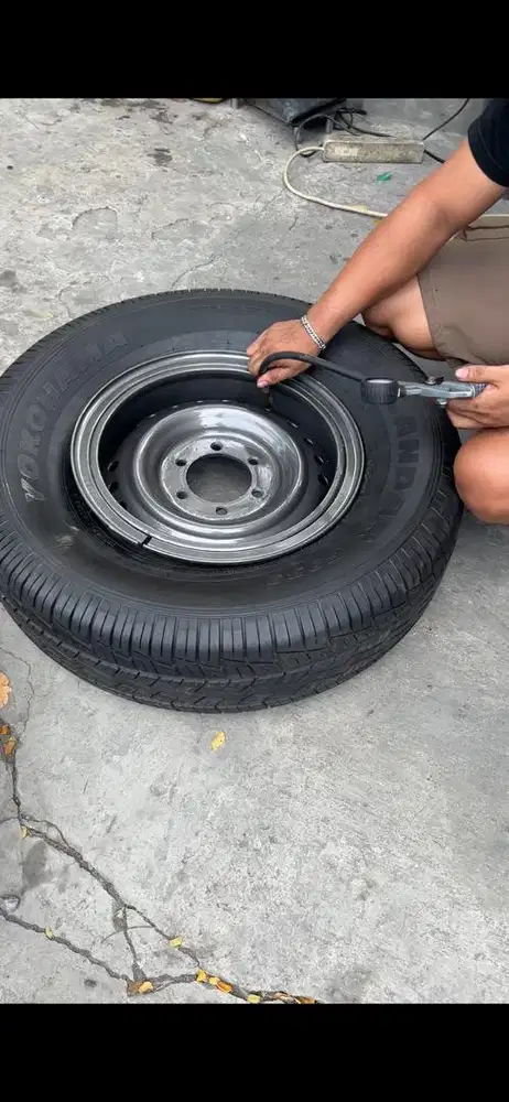 Jual velk kaleng land cruiser VX 80 Ori plus ban