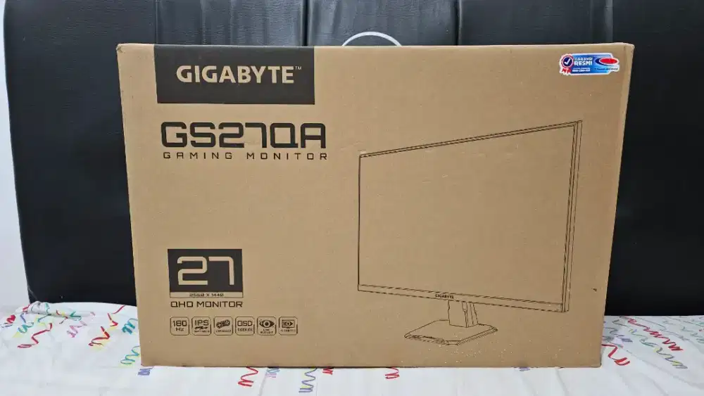 Monitor Gaming GIGABYTE GS27QA [2K 180Hz] Full Set