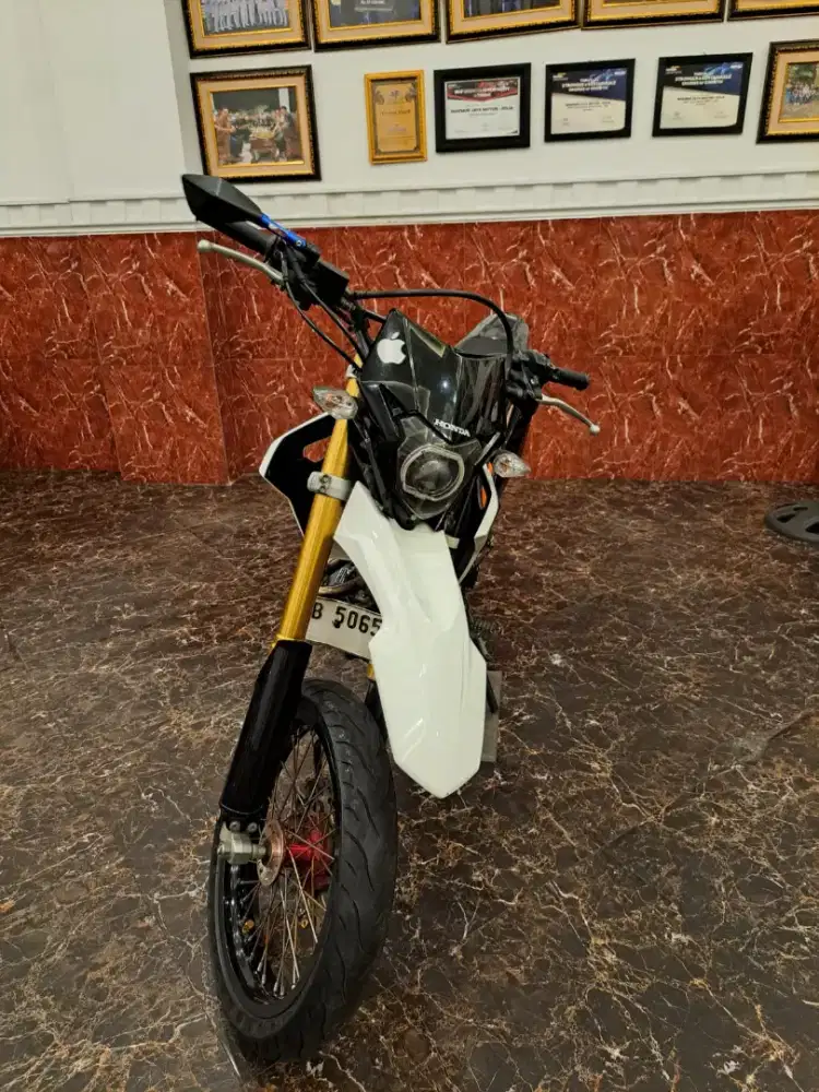 HUB IMA DP 3 JT CRF150 L 2024 KM LOW . PROMO TERBATAS SYARAT KTP KK