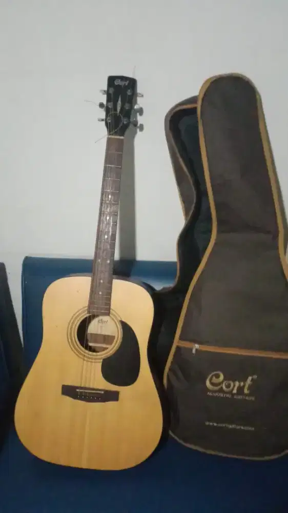 Gitar akustik elektrik CORT ad810e op