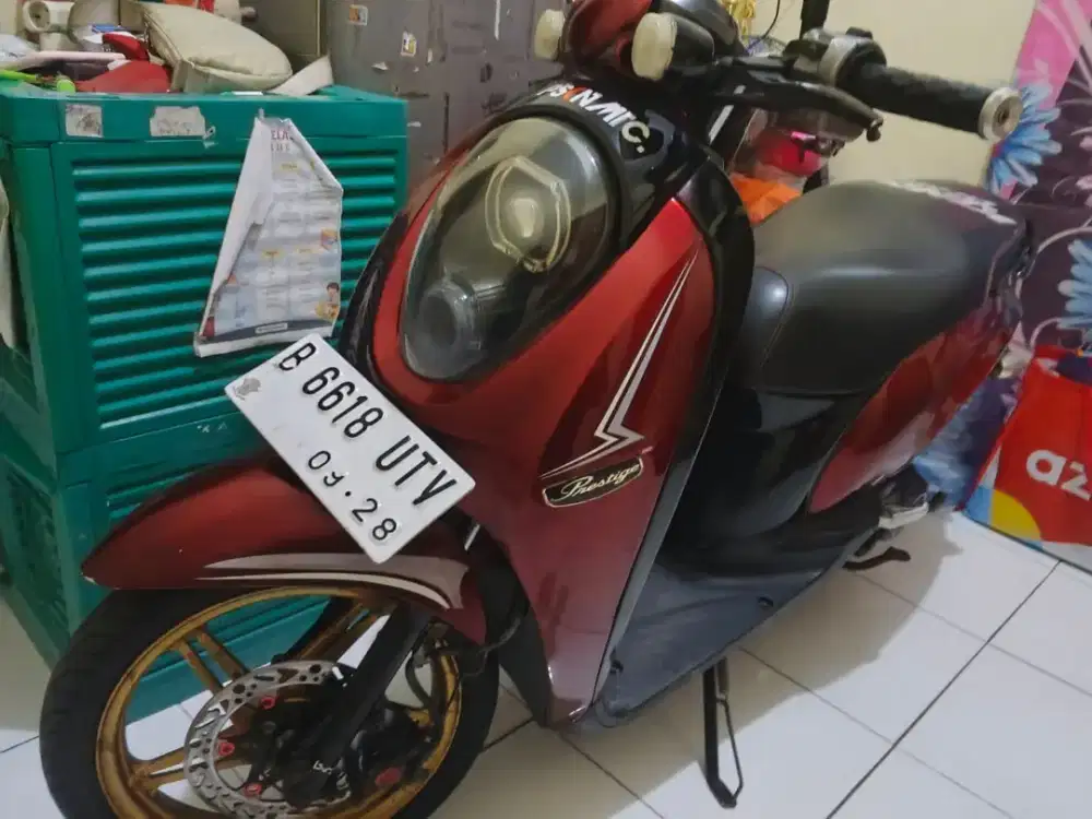 Scoopy karbu 2011 ss lengkap