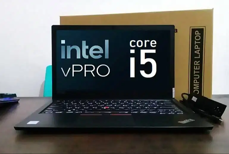 Laptop Fulzet | Core i5 | Ram 8gb | SSD 256 | super mulus segel normal