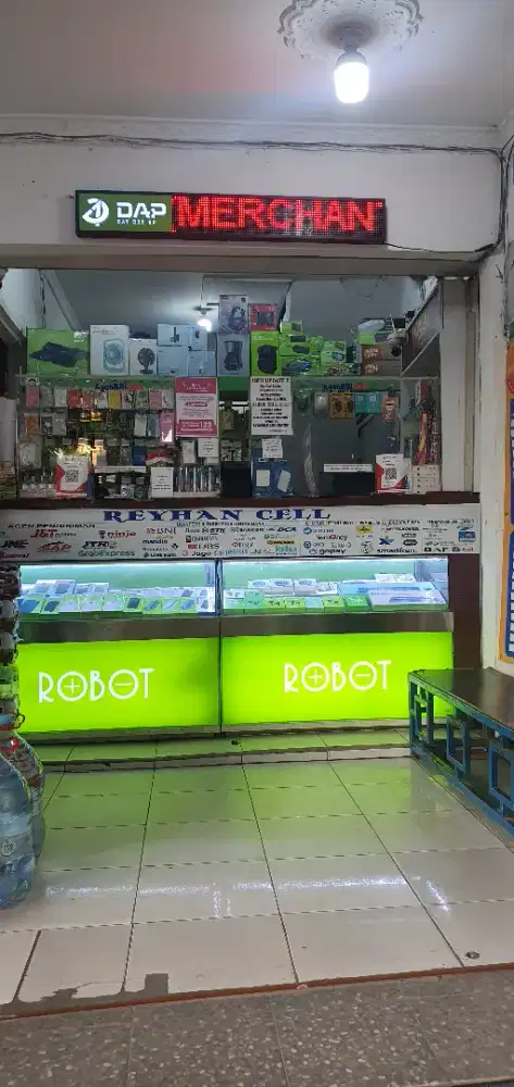 Lowongan Kerja Wanita – Jaga Konter HP & BRILink Rawa Buaya