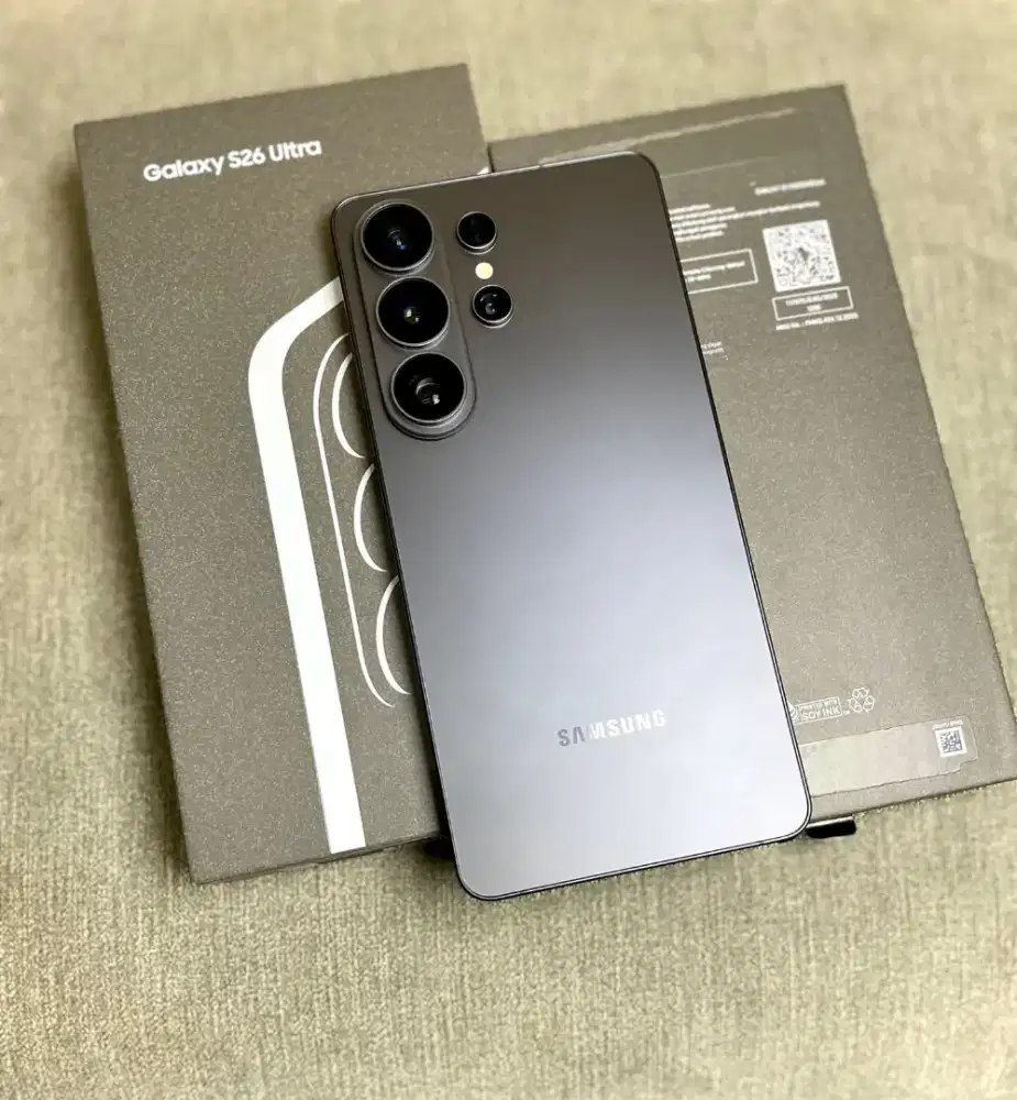 Samsung s26 Ultra 12/512 Garansi April
