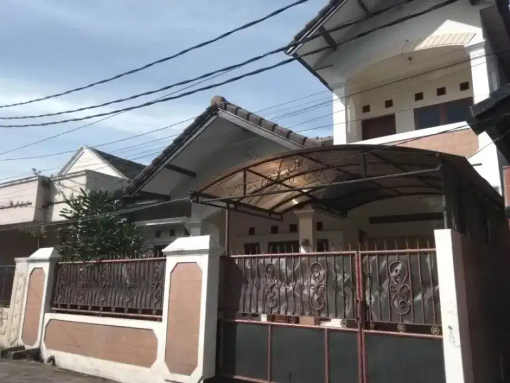 Disewakan Kembali Rumah Terawat & Bersih Di Komplek Batu Indah Bandung