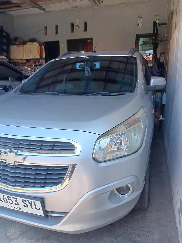 Chevrolet Spin 2013 Bensin