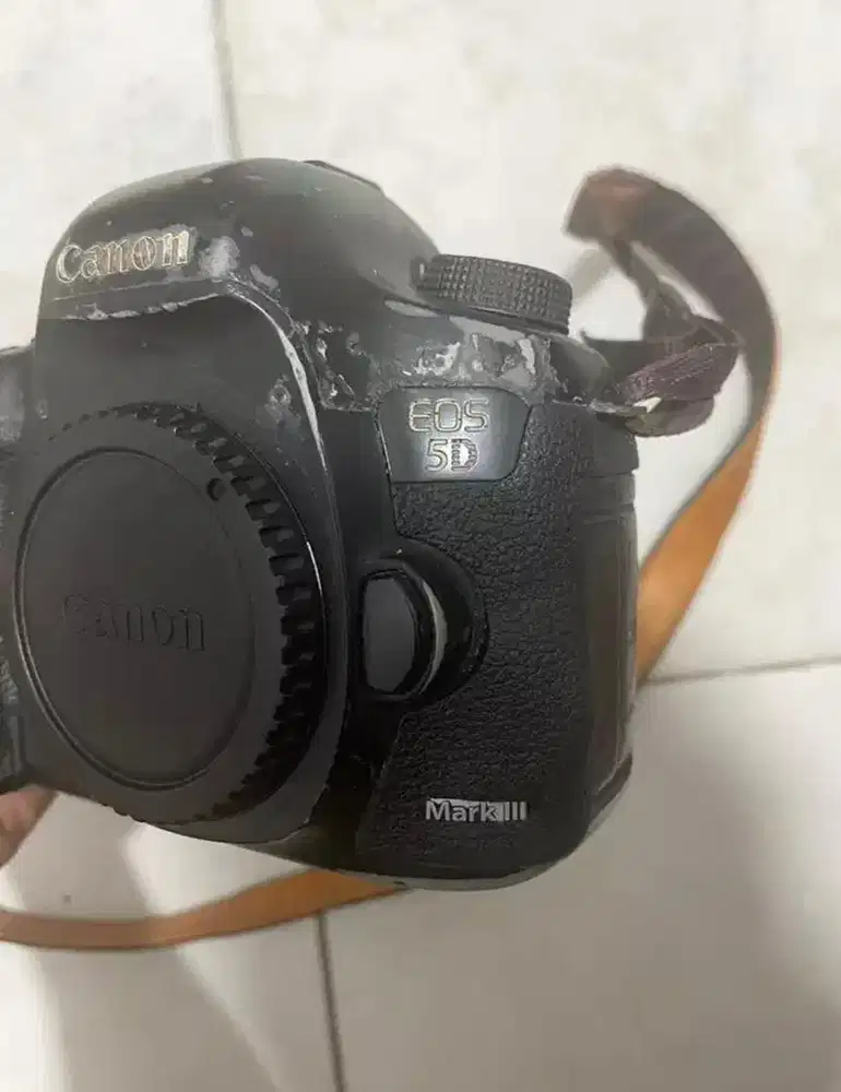 Kamera Canon  5D Mark III