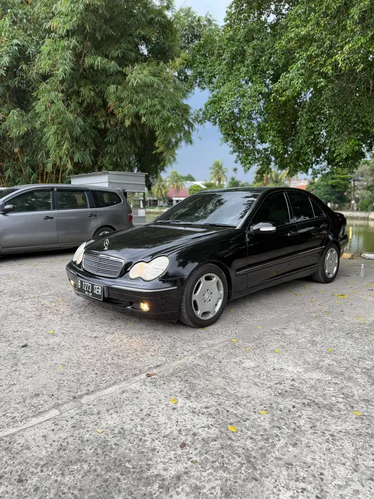 Mercedes-Benz C240 2001 Bensin