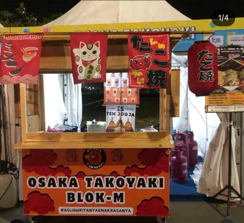 Haloo kami mencari cook takoyaki dan chicken steak