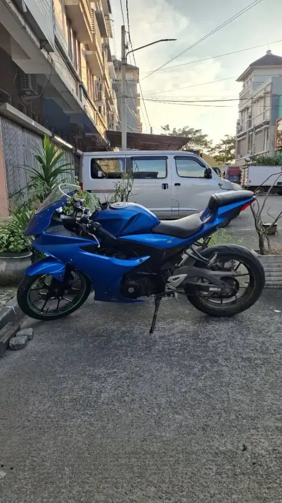 Jual motor sport Suzuki GSX-R150 sevond