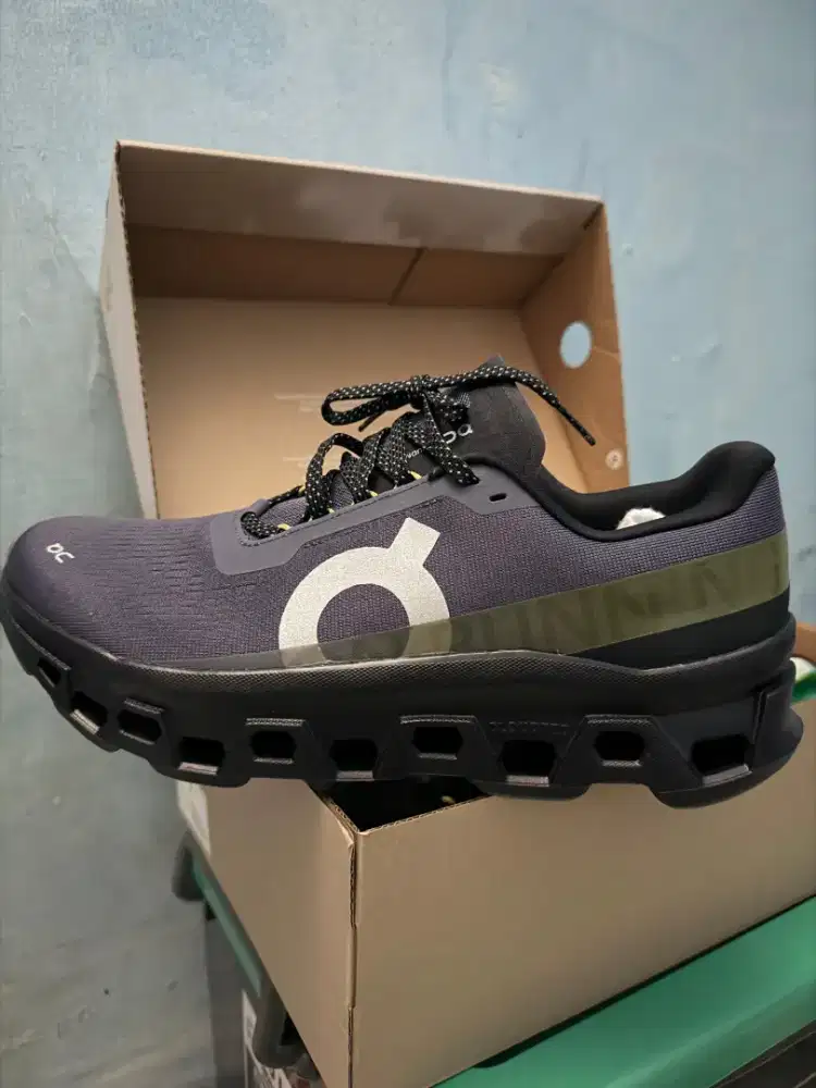 On Running Cloudmonster 1