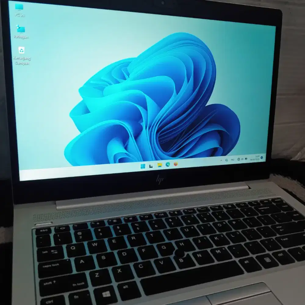 Laptop HP Elitebook 850 G5 Intel i5-8250U Ram:12GB SSD 128GB