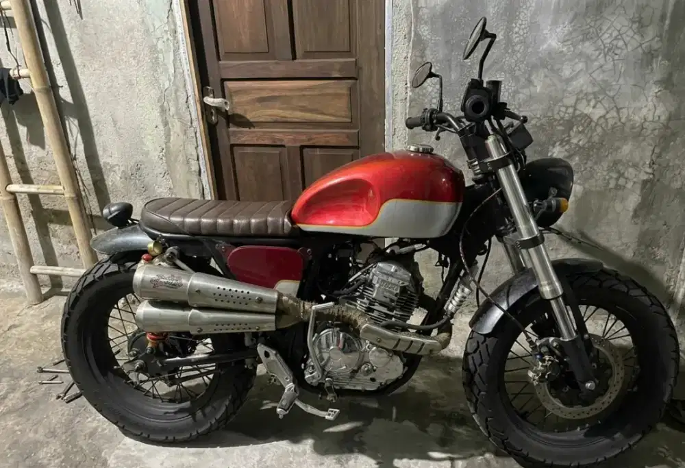 Motor Custom Scrambler Scorpio