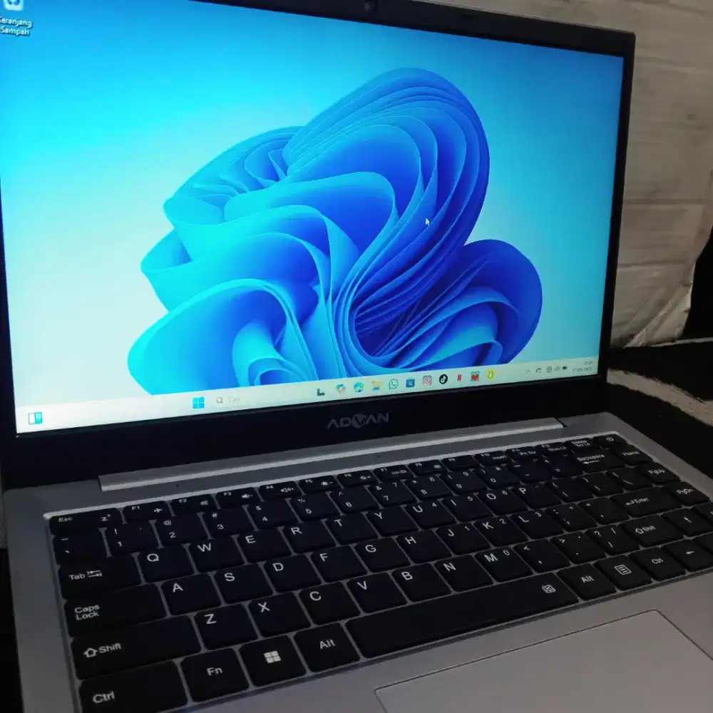 Laptop Advan 1405 Intel Celeron N4020 Ram:4GB SSD 128GB