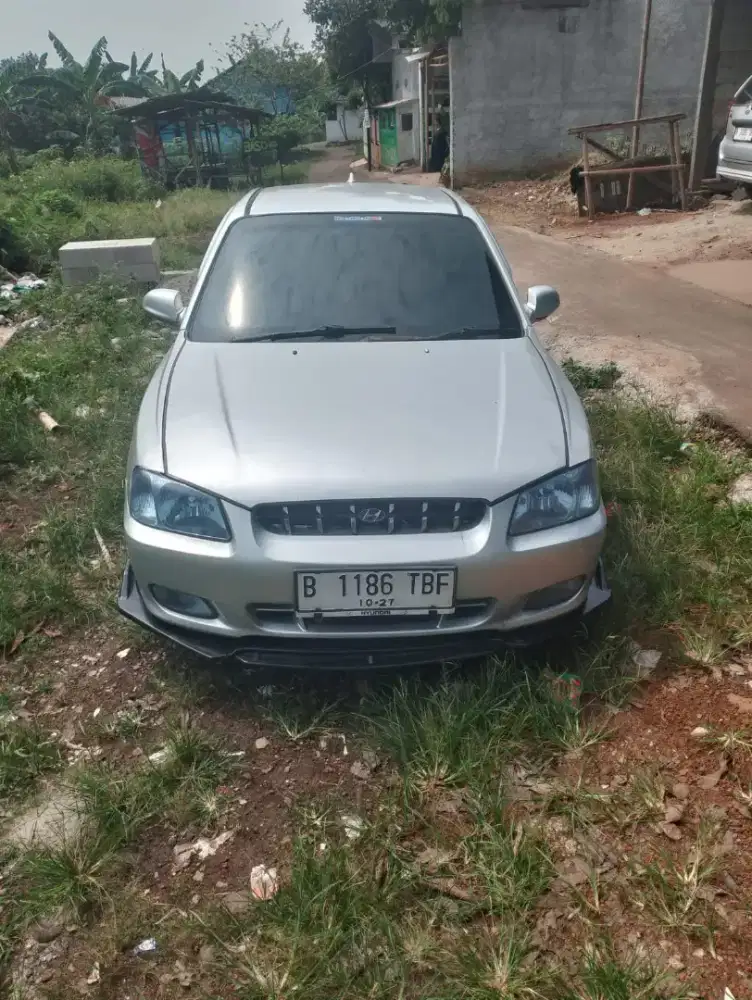 Hyundai accent verna