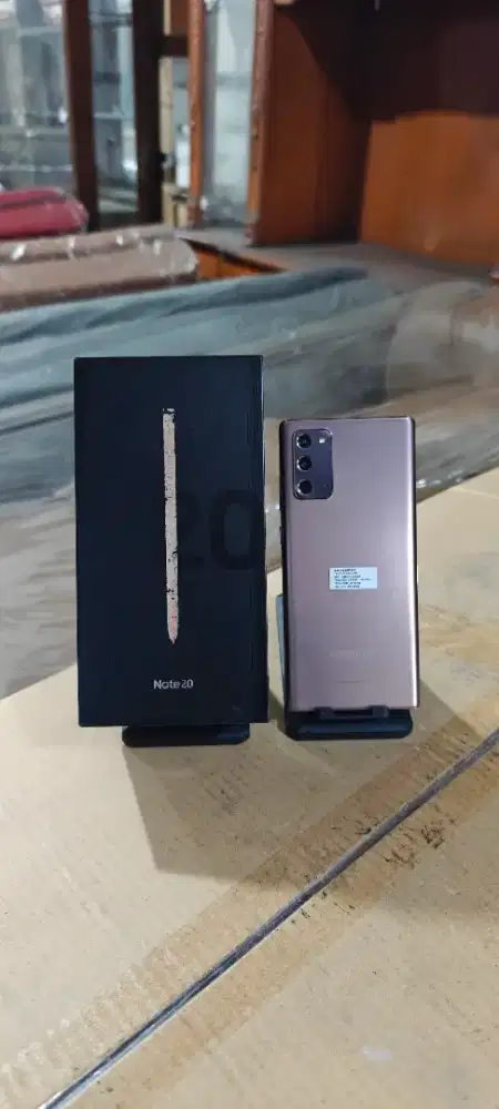 samsung note 20 256GB, fingerprint & face id on, with s pen, ex SEIN
