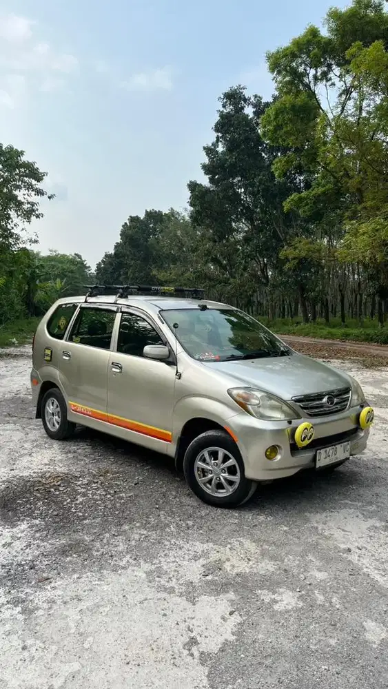 Daihatsu Xenia Li 2004