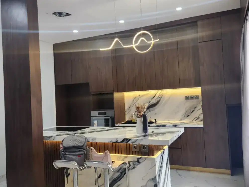 Rumah PIK 2 DISEWA Ukuran 6x10 Full Furnish Interior Jarang Ada