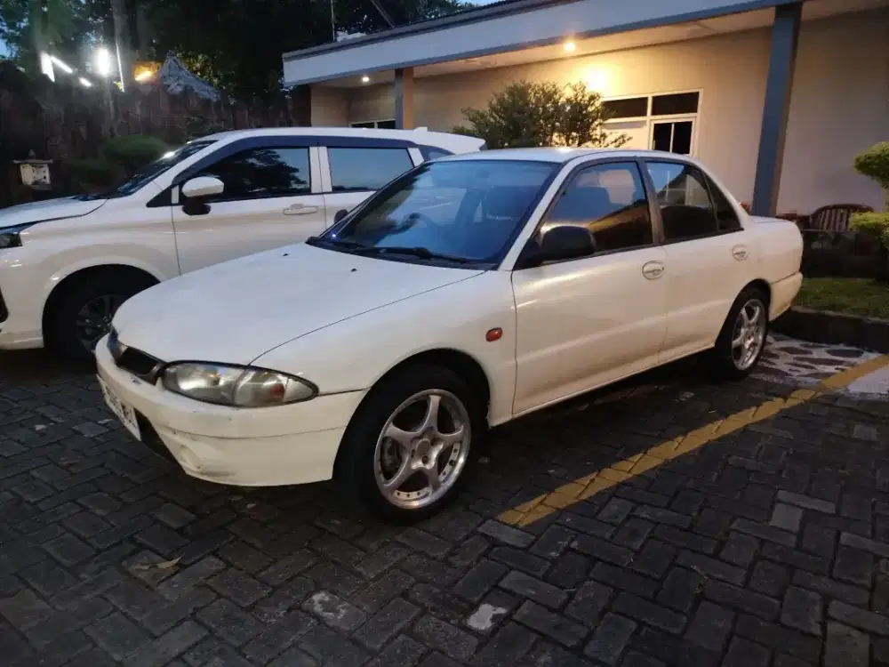Proton wira tahun 2005 sedan manual