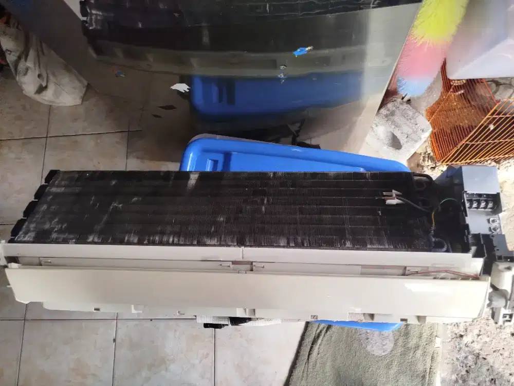 Sharp 1/2 pk indoor doang SEY