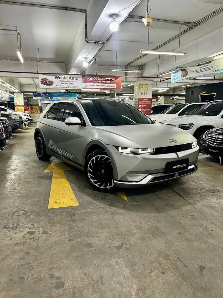 KM 40rb Hyundai Ioniq 5 Signature Long Range 2022 pemakaian 2023 EV