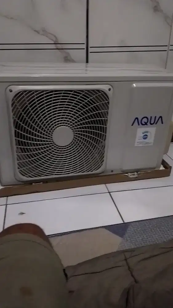 Di jual AC Aqua 1/2 PK