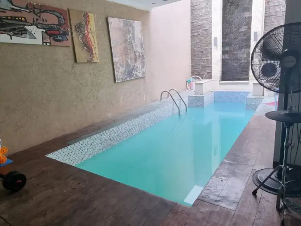 Dijual Rumah Hook Murah Cluster ada Kolam Renang Indoor