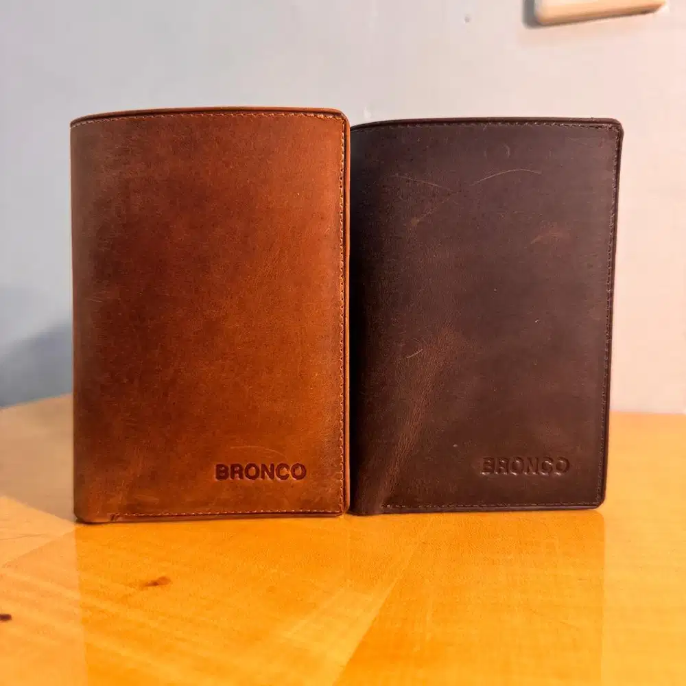 Dompet Pria Kulit Asli [ Bronco ]