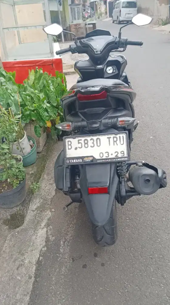 Jual Aerox 155, warna black grey