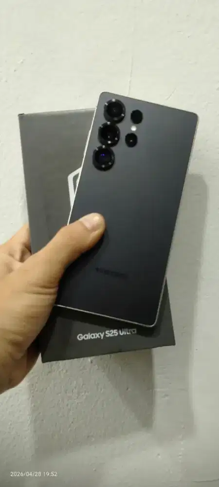 SAMSUNG GALAXY S25 ULTRA
RAM 12 / 1TB