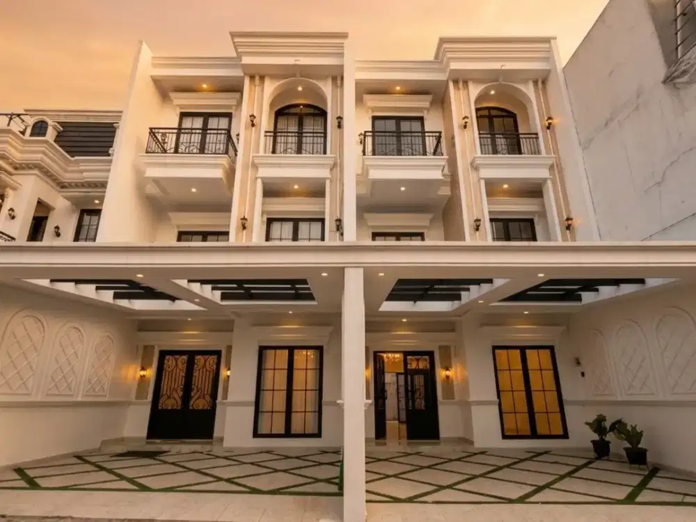 Rumah Modern Classic  Siap Huni Di Jagakarsa dekat Tol Brigif
