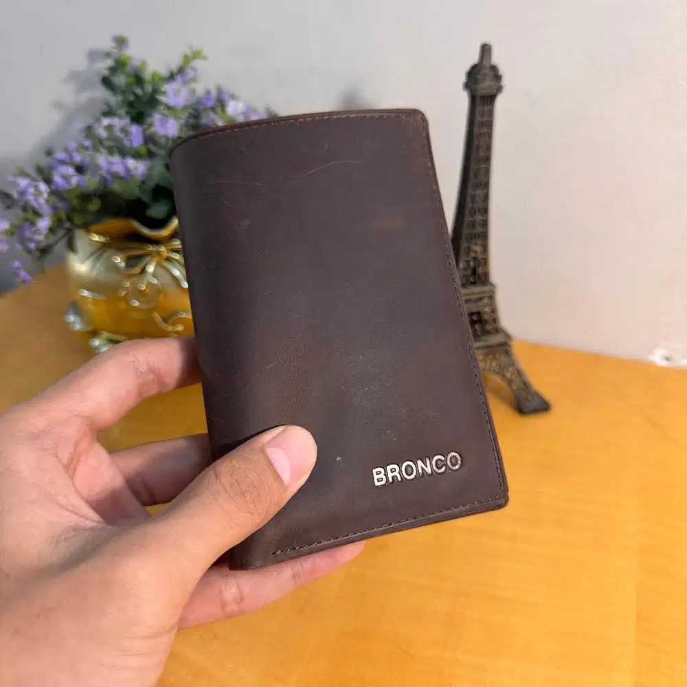 Dompet Pria Kulit Asli [ Bronco ]