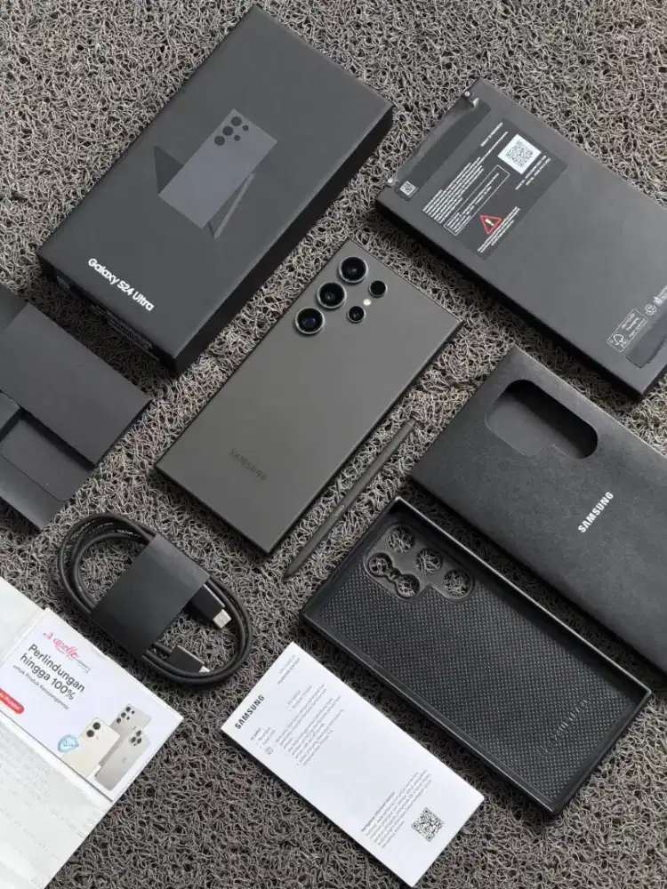 Samsung Galaxy S24 Ultra Titanium Black 256gb Fullset Garansi aktif