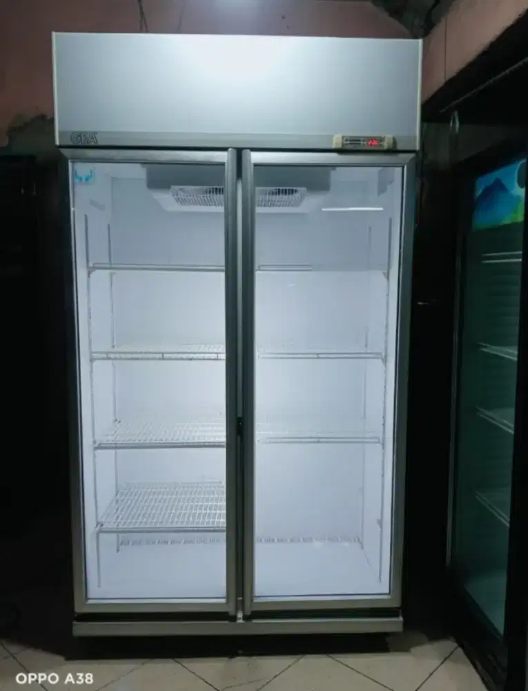 Chillir showcase 2 pintu mrk GEA AB 1050 L