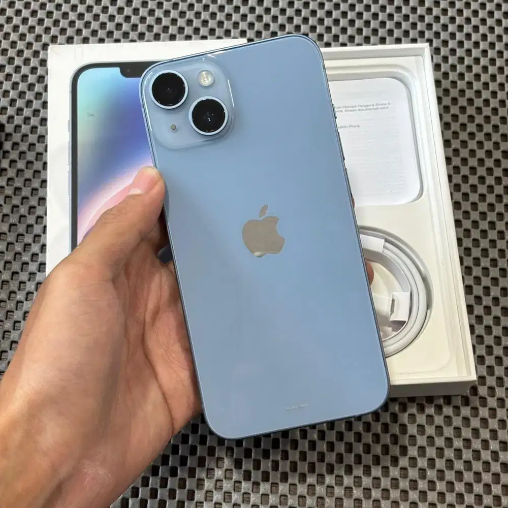 iPhone 14 128GB Blue Garansi Resmi iBox