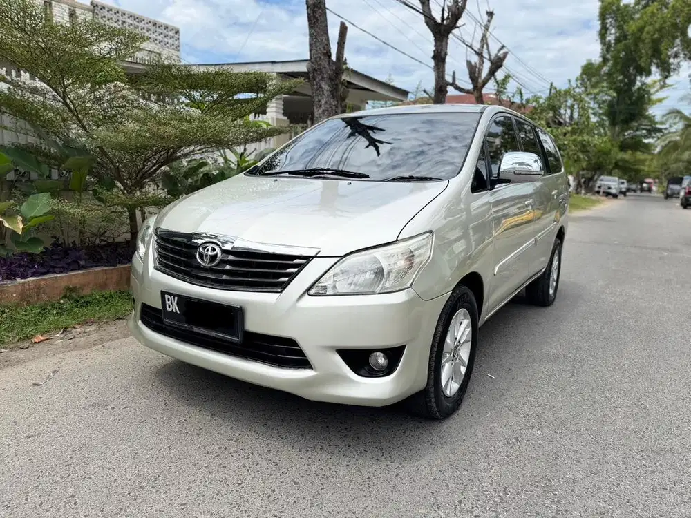 [TDP50JUTA] Toyota Kijang Innova G Manual Solar 2011 fortuner 2012
