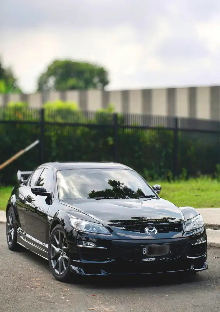 MAZDA RX8 2011 SUPER LOW Km 37rb SUPER ISTIMEWA !!