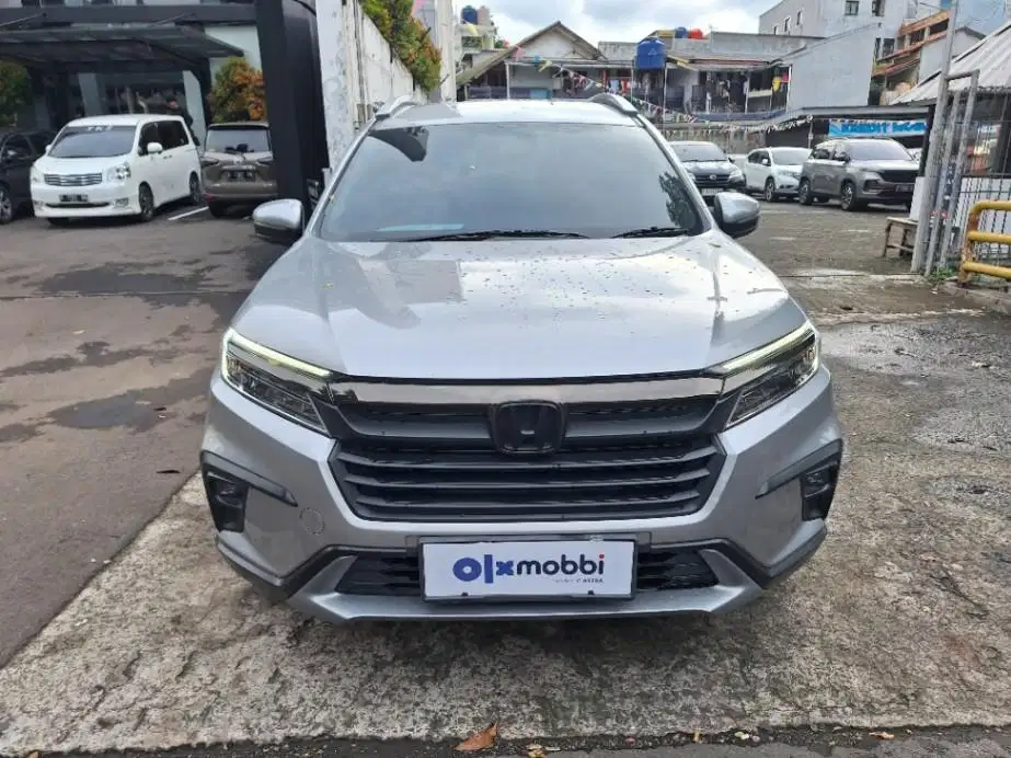 DP MURAH Honda BR-V 1.5 E Bensin-AT 2022 Abu-Abu CAJWD