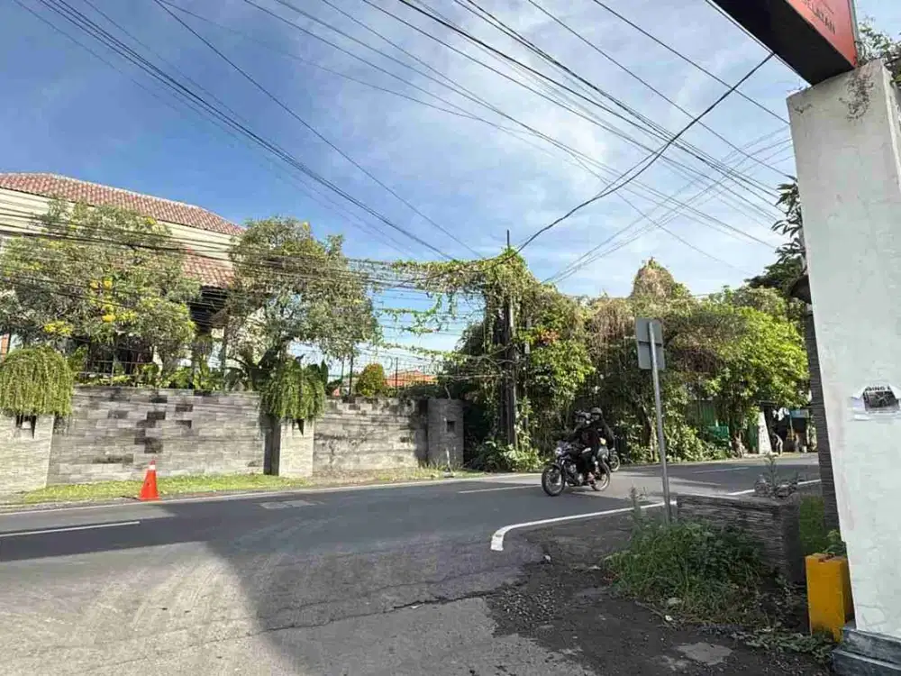 Buc Tanah Premium 12Are Strategis Raya Utama Tk Badung Renon Jl12mtr