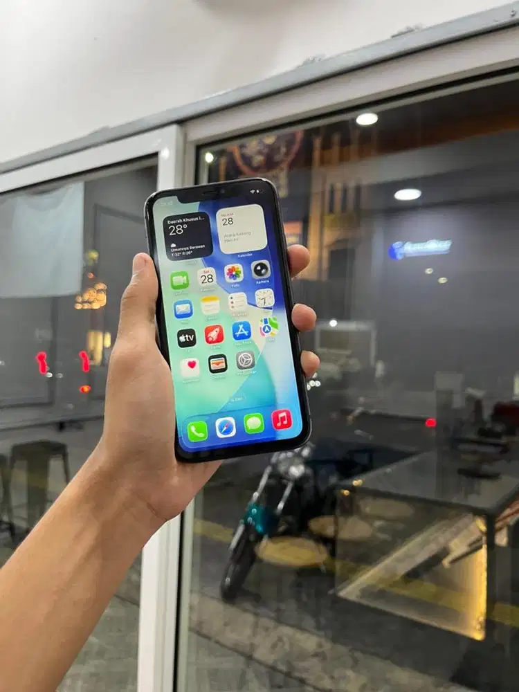 iPhone 11 128Gb Black iBox