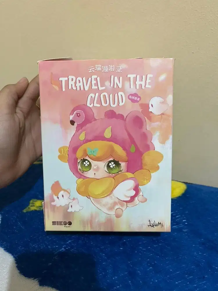 Blind Box Travel In The Cloud