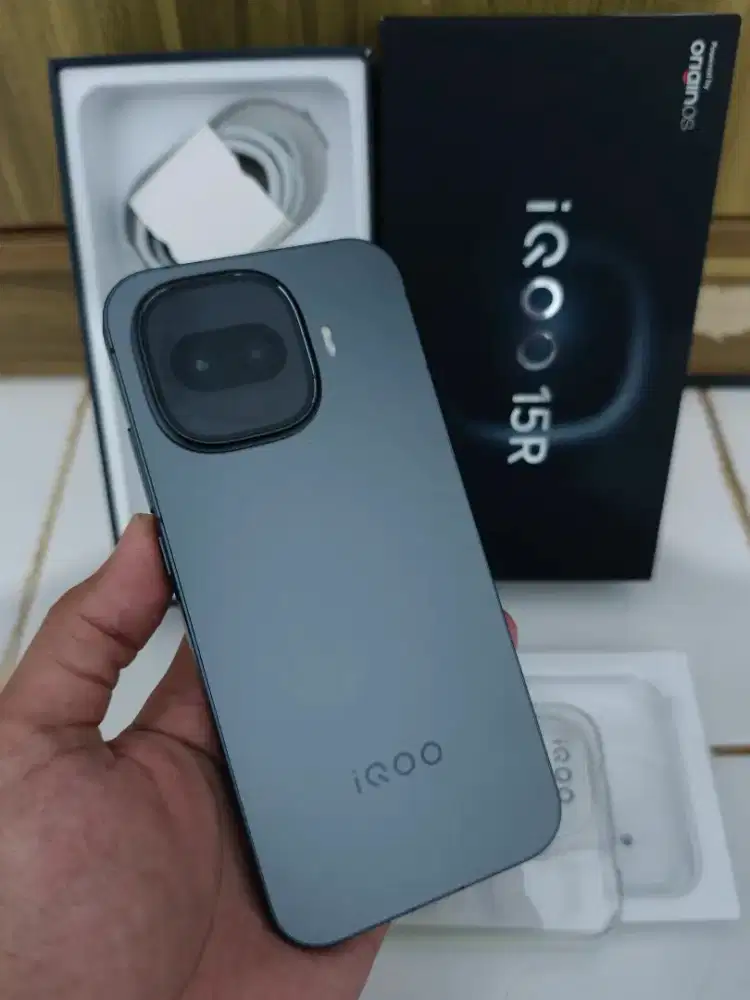 Iqoo 15R Rom 12GB / 512GB Fullset nominus