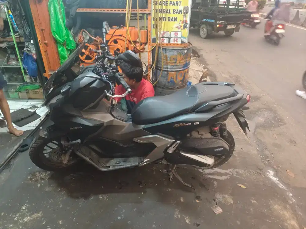 HONDA ADV 160 ABC 2025 TANGAN PERTAMA BUKaN dealer