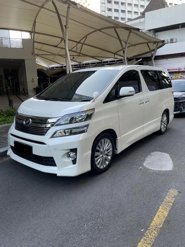 Toyota Vellfire 2014 Bensin