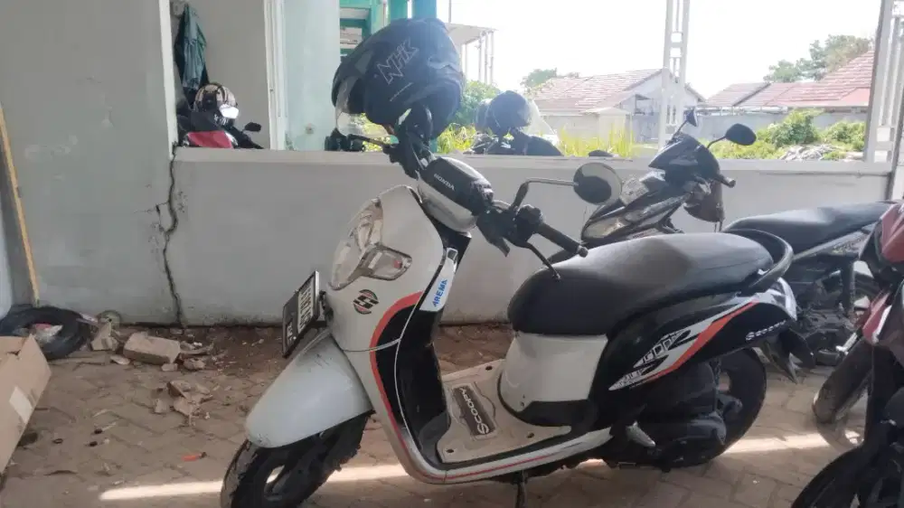 Honda scoopy langkar 2017