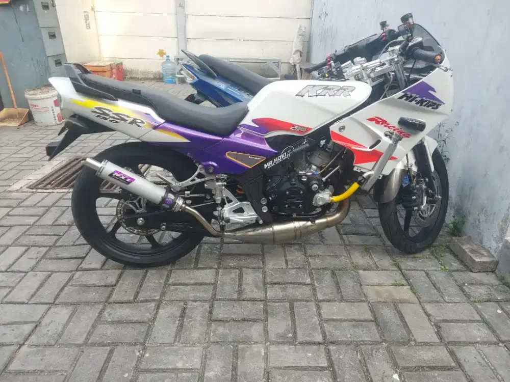 Kawasaki ninja R 2012 sudah convert SSR