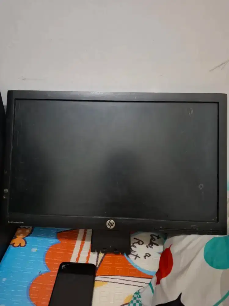 MONITOR DAN CPU BEKAS OPERATOR WARNET